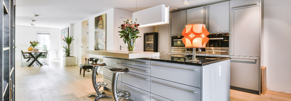 Open space cucine moderne con isola ad Alba: ecco come sfruttare l'ambiente aperto